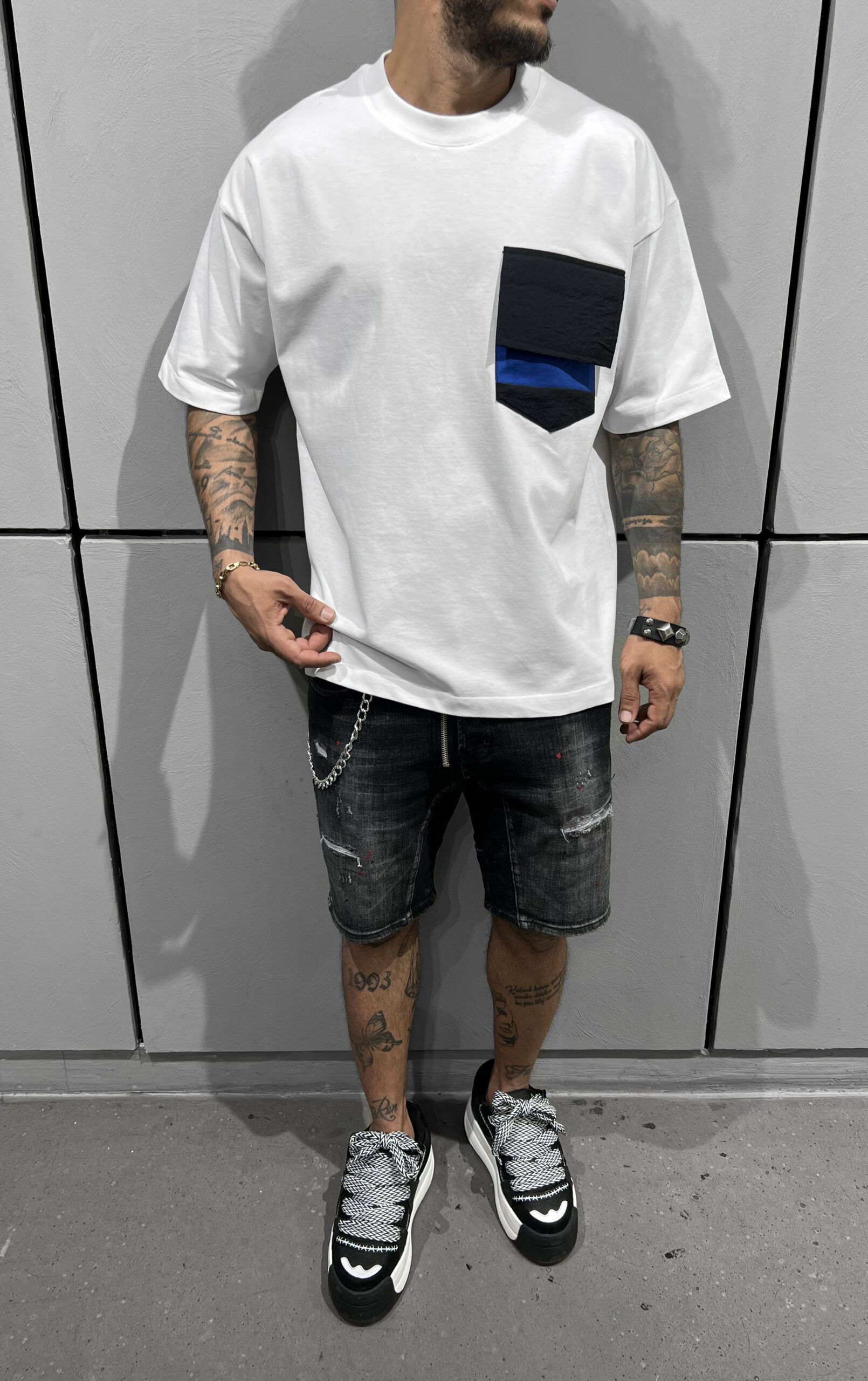 OVERSIZE MAJICA SA DZEPOM